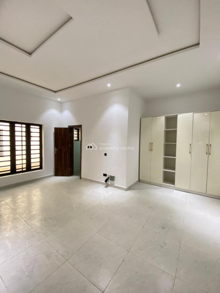 a Neatly Built 4 Bedroom Terrace in a Strategic Location in Orchid, Orchid, Lekki, Lagos, Terraced Duplex for Sale