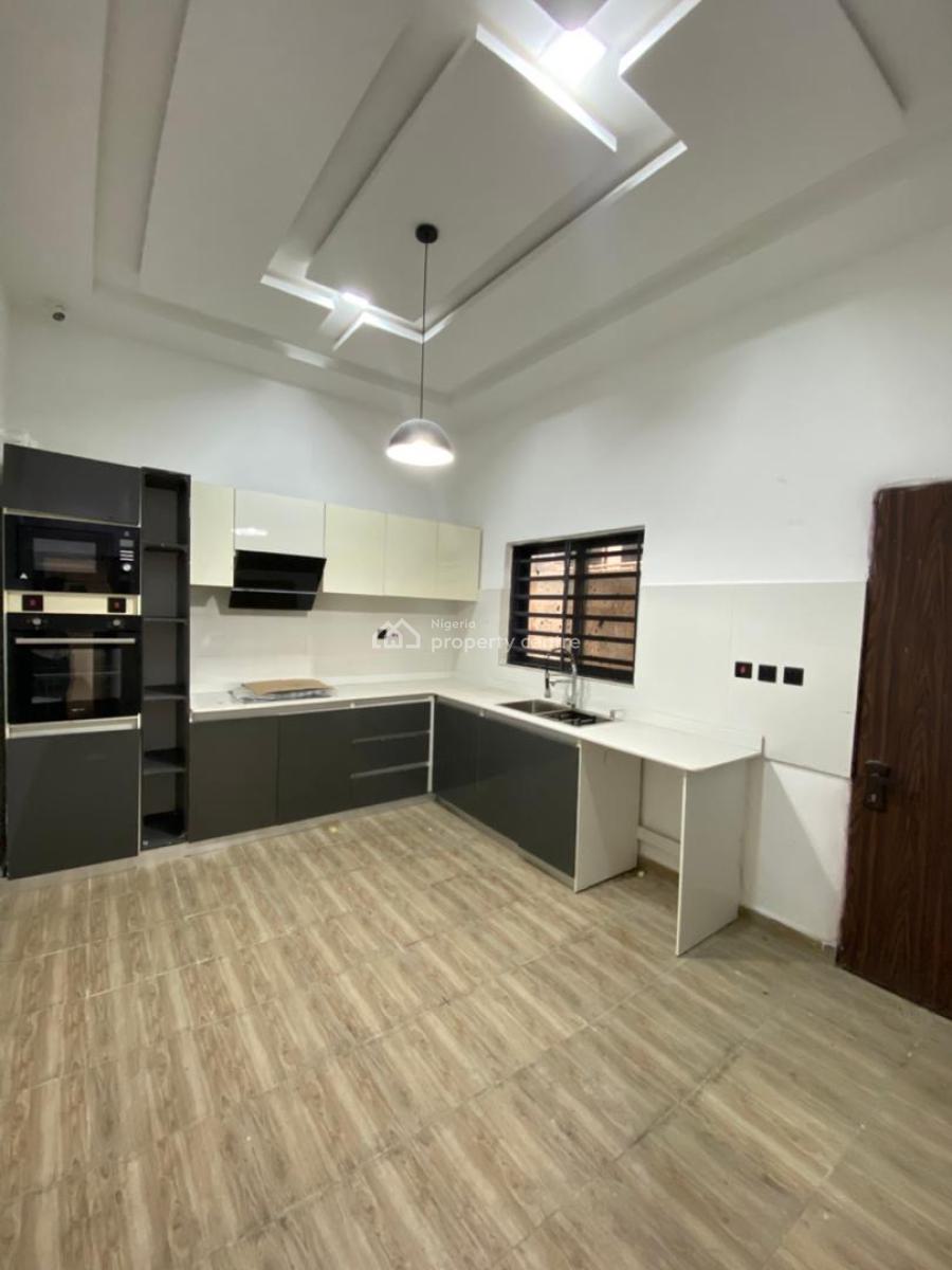 a Neatly Built 4 Bedroom Terrace in a Strategic Location in Orchid, Orchid, Lekki, Lagos, Terraced Duplex for Sale