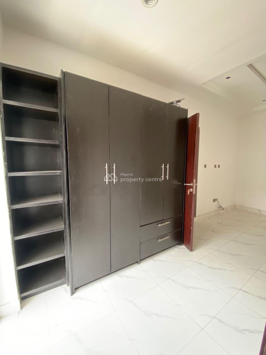 Newly Built 4bedroom Terrace Duplex, Gated Estate By Sky Mall Before Shop Rite, Sangotedo, Ajah, Lagos, Terraced Duplex for Sale