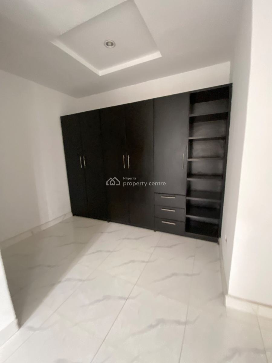Newly Built 4bedroom Terrace Duplex, Gated Estate By Sky Mall Before Shop Rite, Sangotedo, Ajah, Lagos, Terraced Duplex for Sale