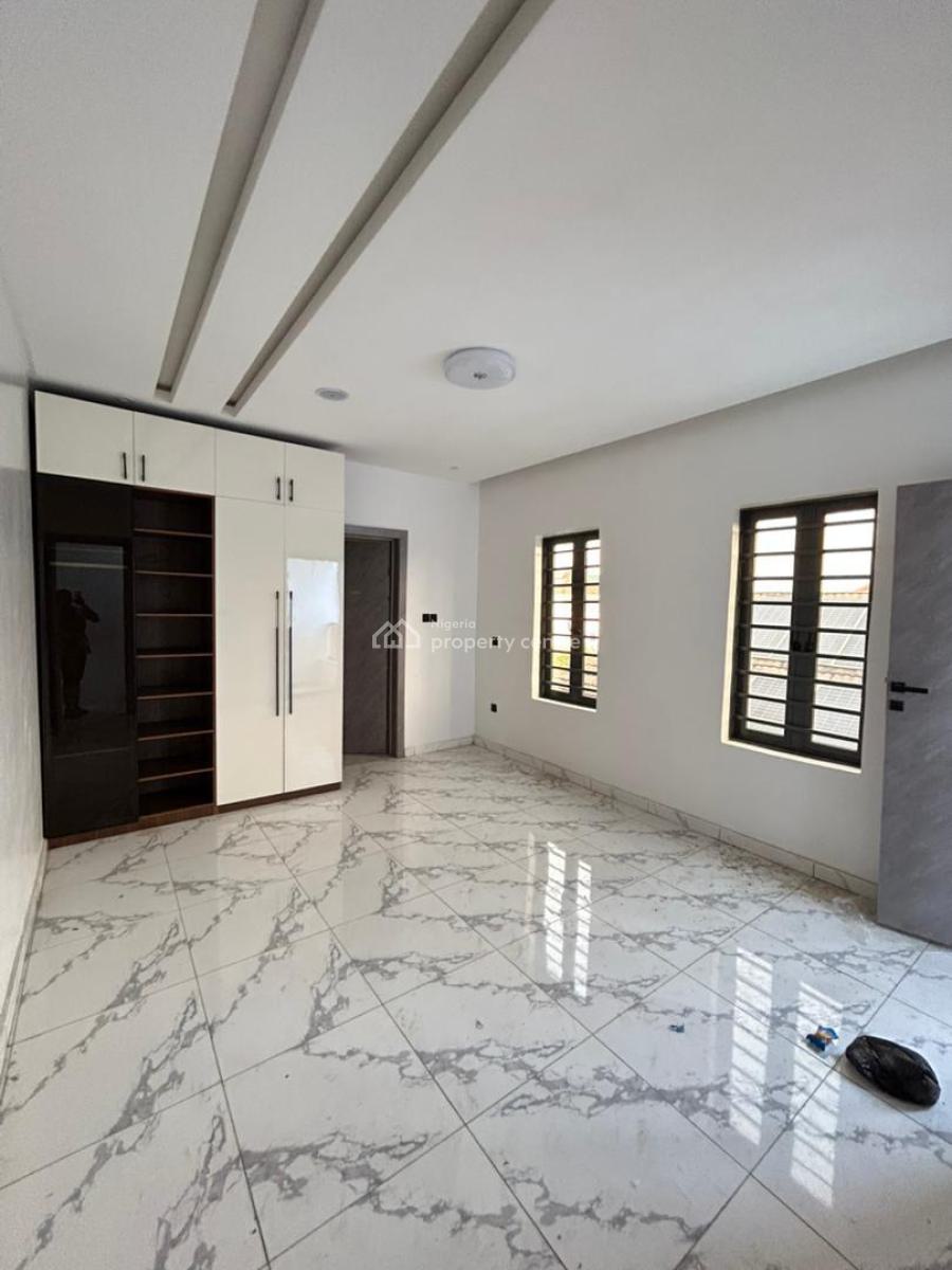 4 Bedroom Terrace Duplex with Self Compound, Lekki Phase 1, Lekki, Lagos, Terraced Duplex for Sale