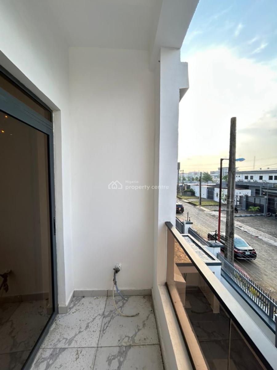 4 Bedroom Terrace Duplex with Self Compound, Lekki Phase 1, Lekki, Lagos, Terraced Duplex for Sale