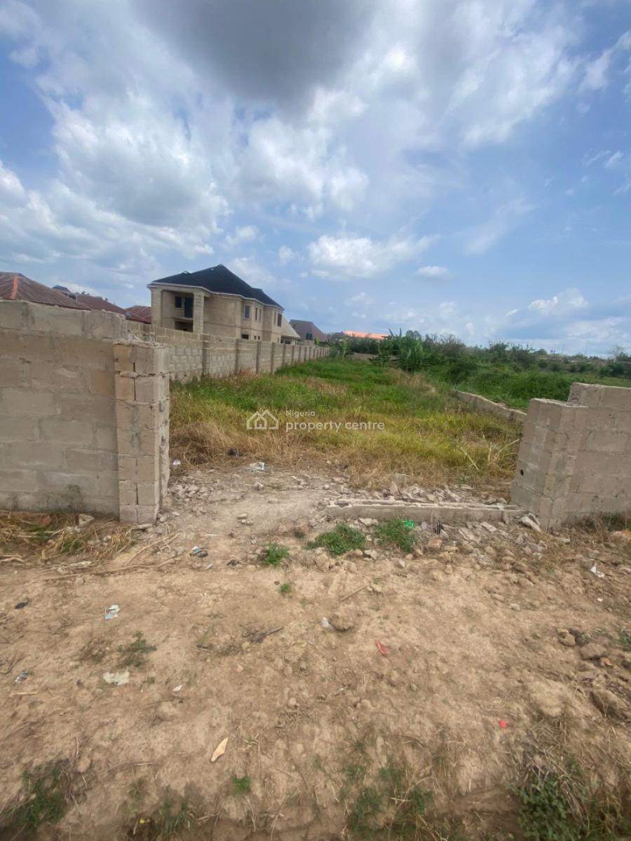 772 Sqm of Land Is Available, Oba Ile Akure, Akure, Ondo, Mixed-use Land for Sale