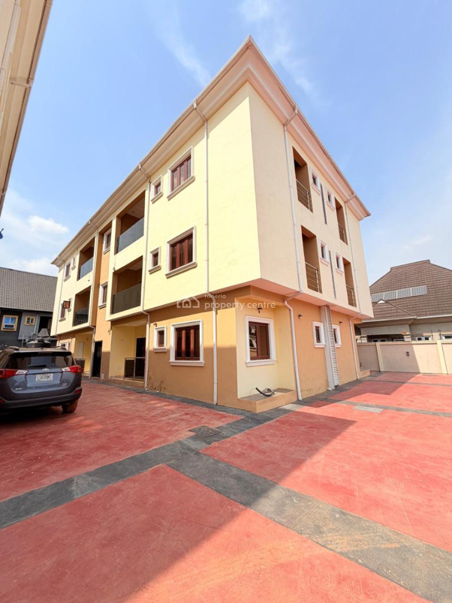 2 Bedroom Apartment, Alimosho, Lagos, Flat / Apartment for Sale