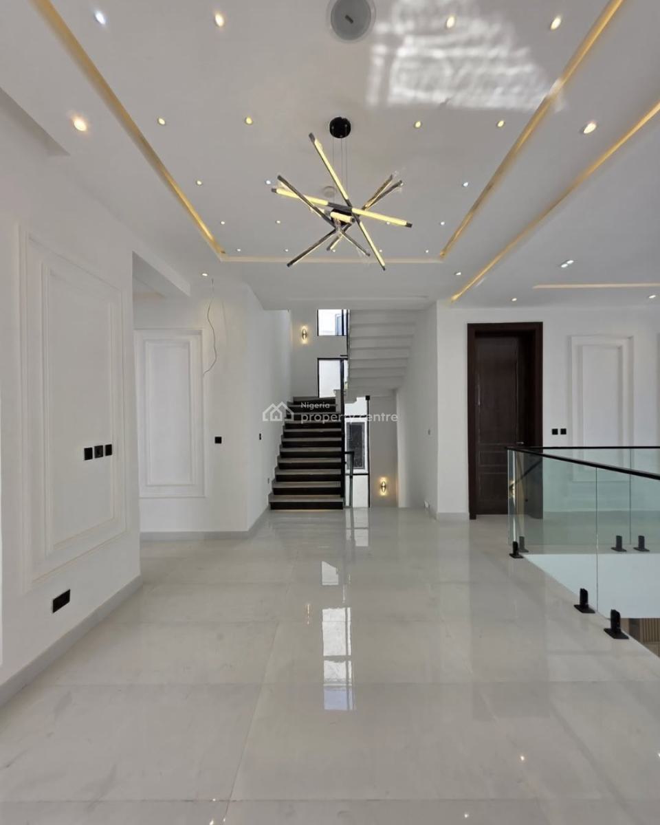 5 Besroom Detarched +cinemal and Pool, Megamind Estate, Ikota, Lekki, Lagos, House for Sale