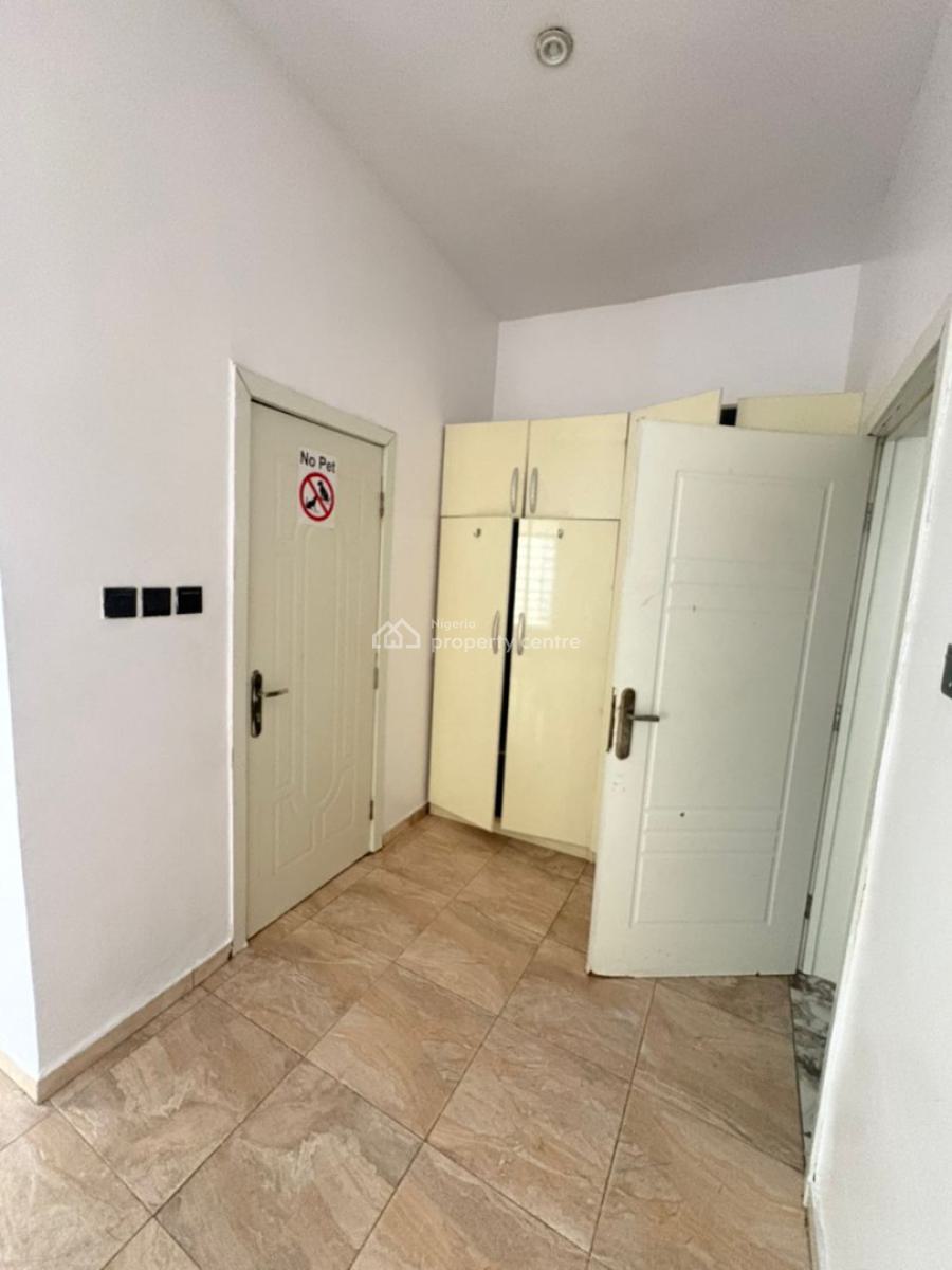 Master Room Shared Apartment Ikota Villa Estate, Ikota Villa Estate, Lekki, Lagos, Self Contain (single Rooms) for Rent