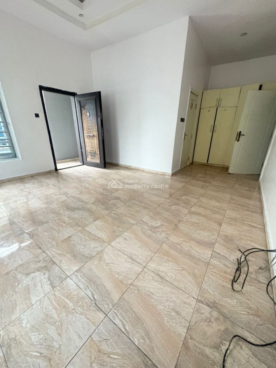 Master Room Shared Apartment Ikota Villa Estate, Ikota Villa Estate, Lekki, Lagos, Self Contain (single Rooms) for Rent