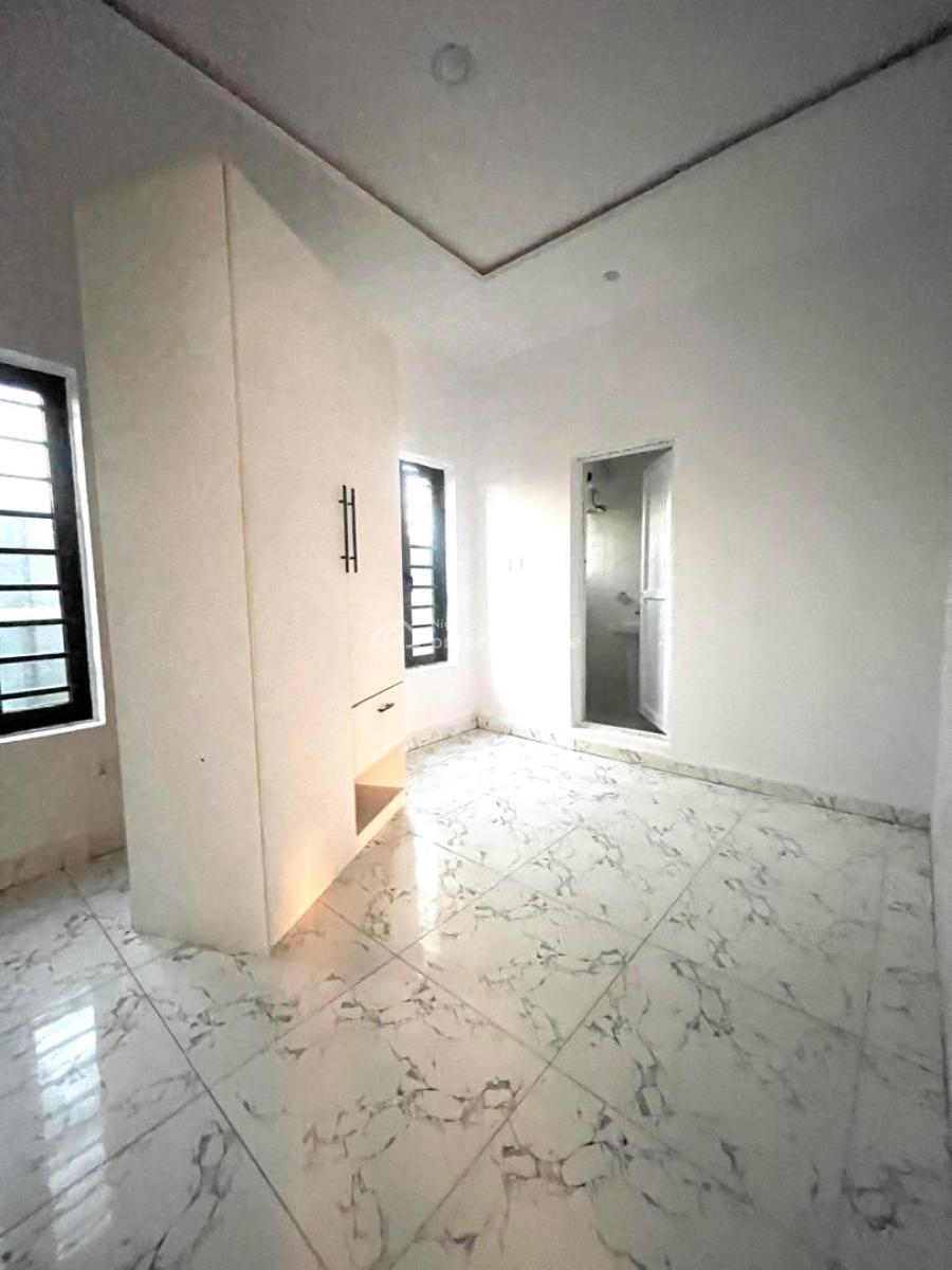 Serviced 1,2&3 Bedroom Apartments    Location: Ajah,, Ajah, Lagos, Flat / Apartment for Sale