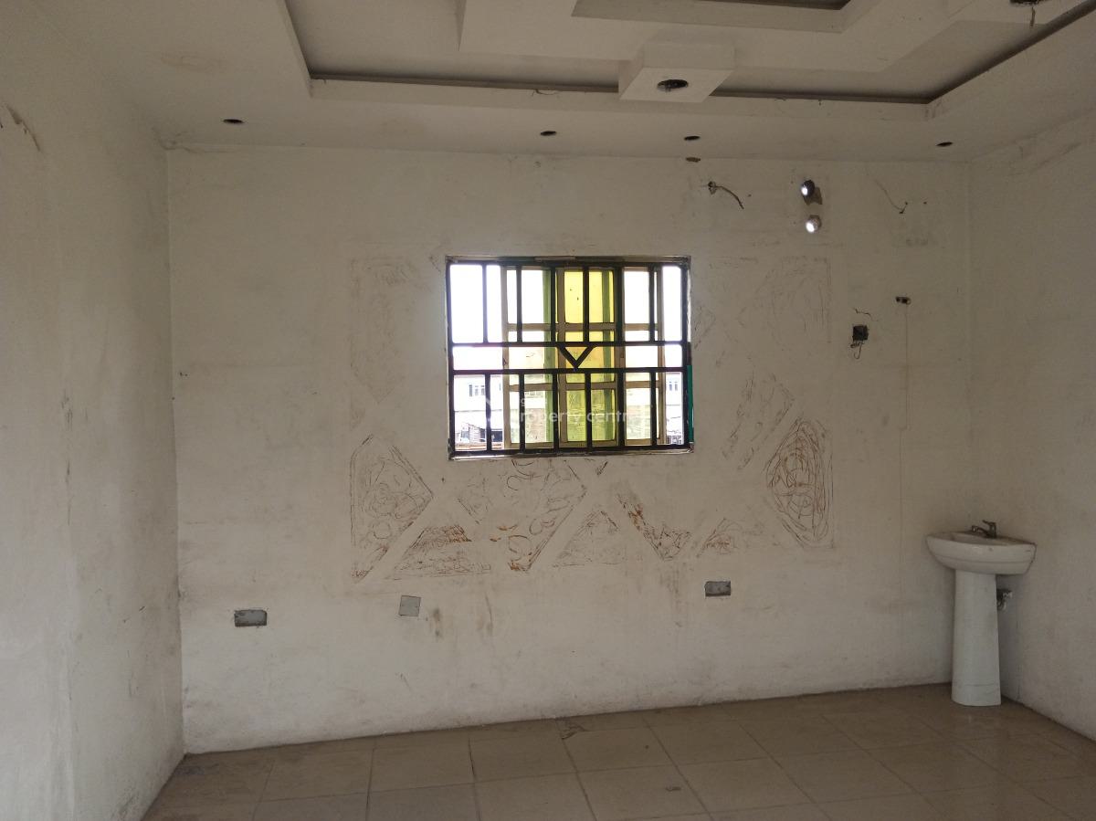 Shop Upstairs in a Complex Directly Facing The Road, Ado, Ajah, Lagos, Shop for Rent