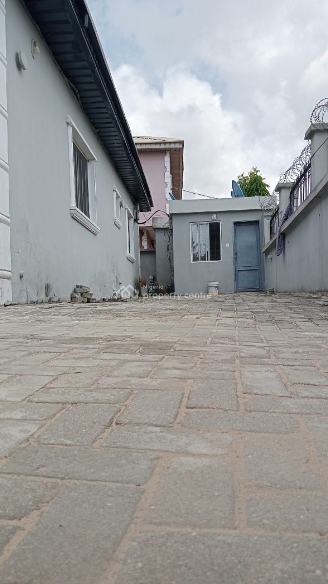 Well Maintained & Clean Affordable 2 Bed Apartment Ensuite, Very Close to Elesekan Bus Stop, Ibeju Lekki Lagos State Nigeria, Bogije, Ibeju Lekki, Lagos, Terraced Bungalow for Rent