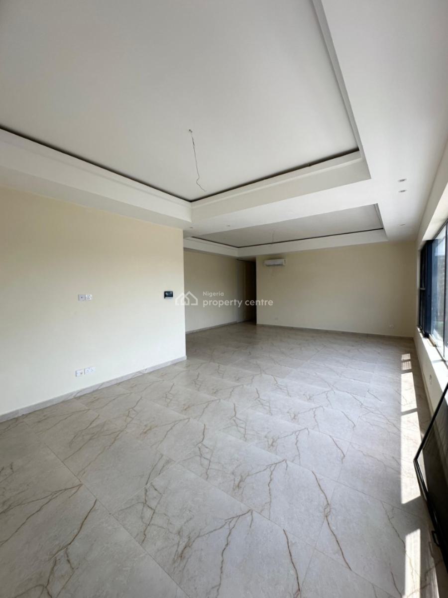 Outstanding 3 Bedroom Apartment with Bq, Elevator, Swimming Pool & Gym, Victoria Island (vi), Lagos, Block of Flats for Sale