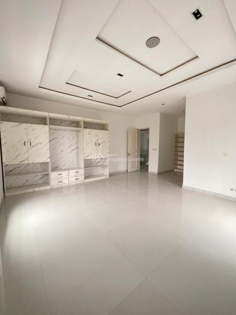 Massively Built 5 Bedroom Fully Detached Duplex, in The Prestigious Royal Garden City Estate, Ajah, Lekki, Lagos, Detached Duplex for Sale