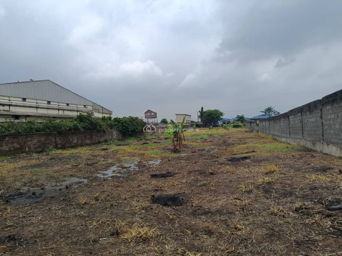 14 Plots Along Lagos/ibadan Express Road, Km 46 Lagos/ibadan Express Road, Sagamu, Ogun, Mixed-use Land for Sale