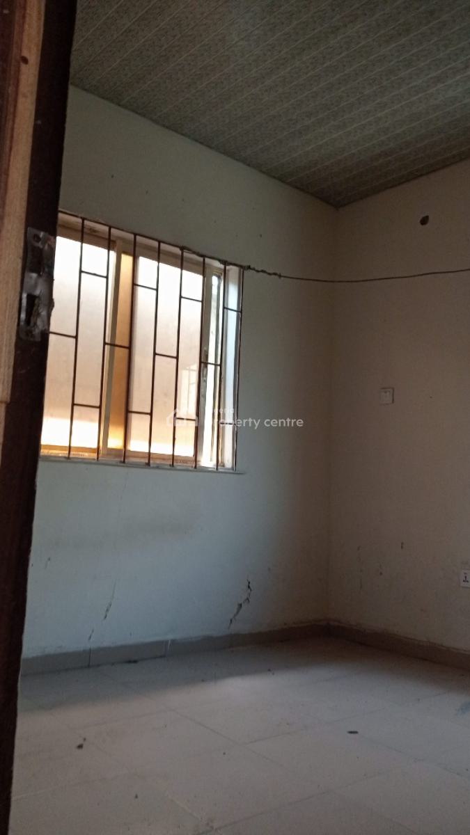 Well Maintained Spacious Miniflat 3 People in a Big Compound, Igbojia Town Ibeju Lekki Lagos Nigeria, Imalete Alafia, Ibeju Lekki, Lagos, Mini Flat (room and Parlour) for Rent
