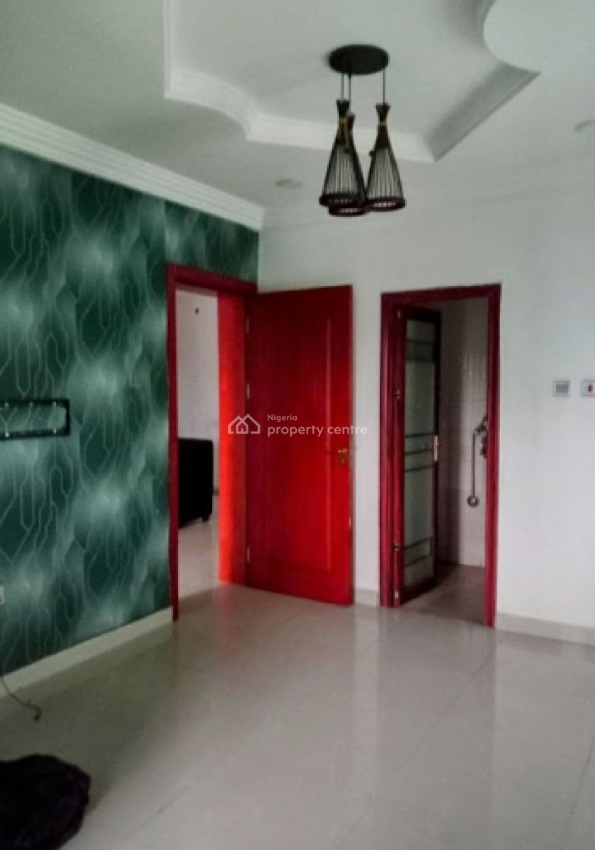 Executive Mini Flat, Herbert Macaulay By Connel Road, Iwaya, Yaba, Lagos, Mini Flat (room and Parlour) for Rent