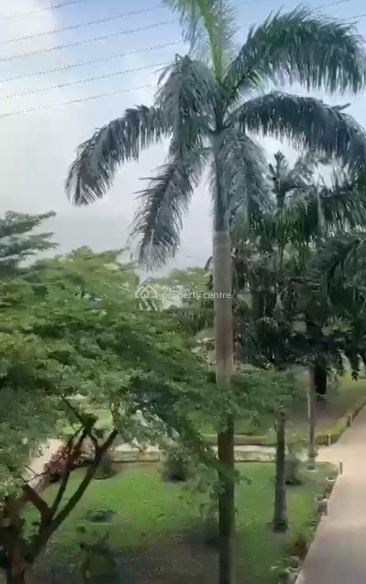 3 Bedroom Apartment Elevators.  - 24/7 Electricity.  - Amazing Gardens, Banana Island, Ikoyi, Lagos, Flat / Apartment for Sale