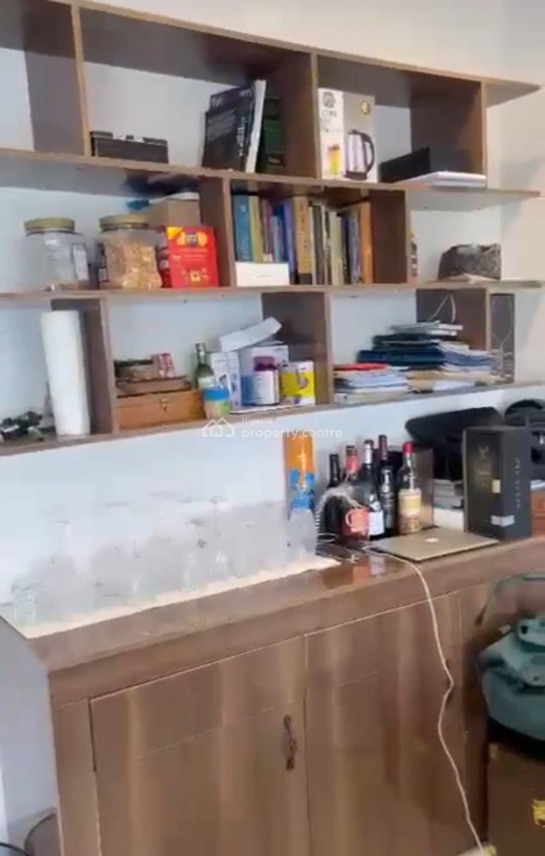 3 Bedroom Apartment Elevators.  - 24/7 Electricity.  - Amazing Gardens, Banana Island, Ikoyi, Lagos, Flat / Apartment for Sale