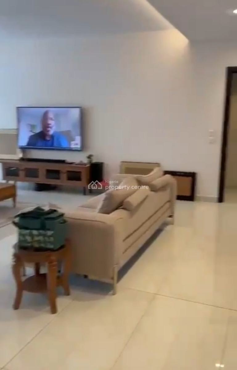 3 Bedroom Apartment Elevators.  - 24/7 Electricity.  - Amazing Gardens, Banana Island, Ikoyi, Lagos, Flat / Apartment for Sale