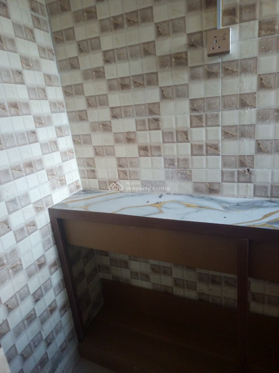 Cheap Clean Room Self Con, Kenneth Odidika Estate, Ologolo, Lekki, Lagos, Self Contain (single Rooms) for Rent