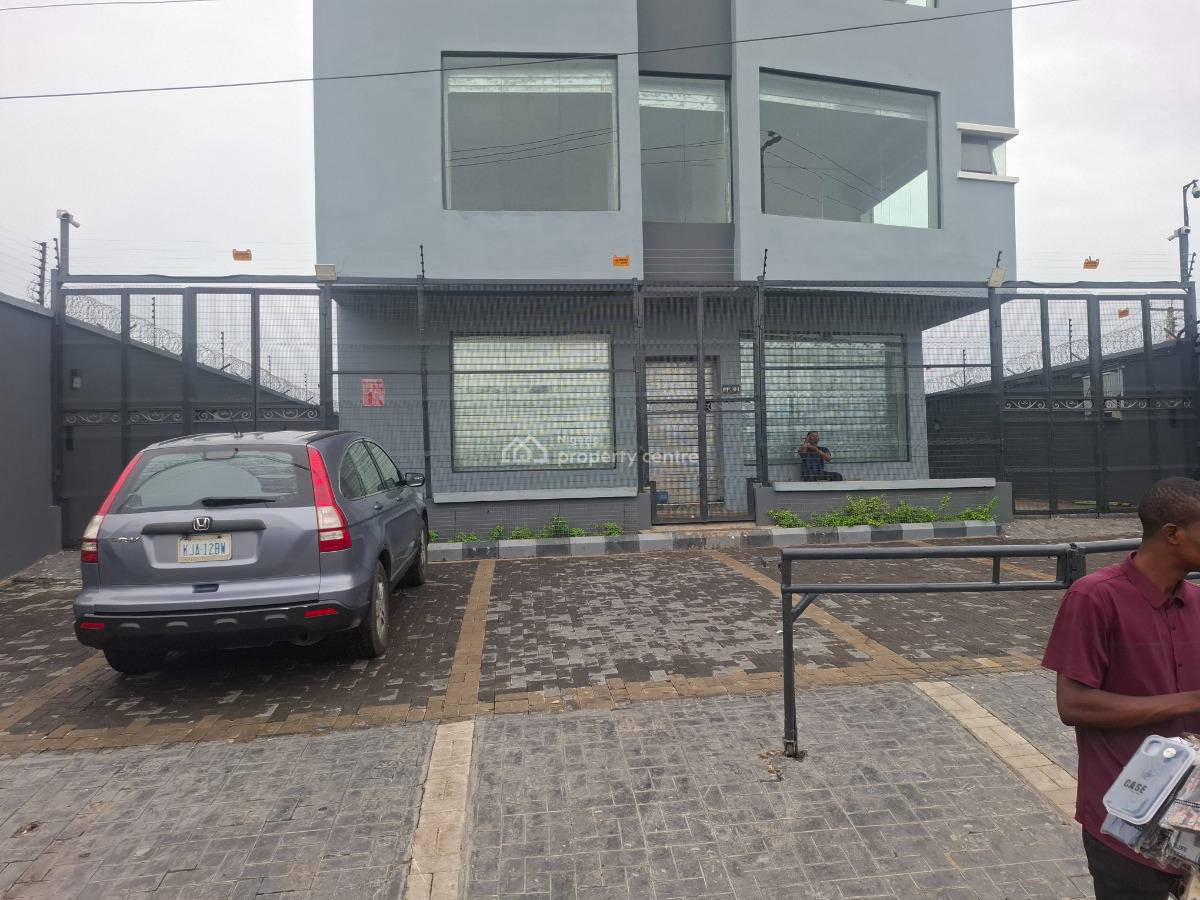 Plaza, Alapere, Ketu, Lagos, Plaza / Complex / Mall for Rent