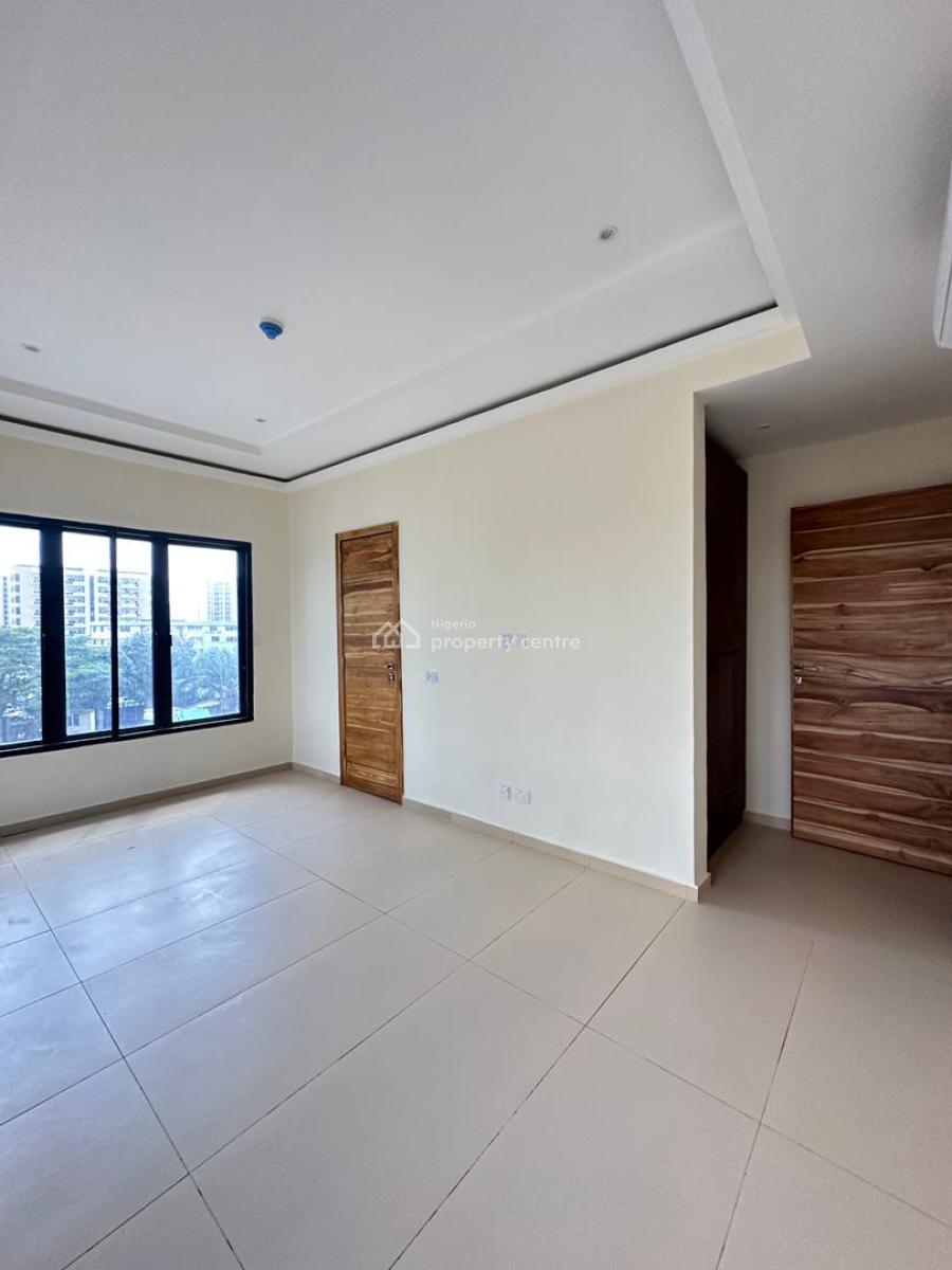 Outstanding Luxury 3 Bedroom Apartment with Bq, Elevator, Pool & Gym, Victoria Island (vi), Lagos, Flat / Apartment for Sale