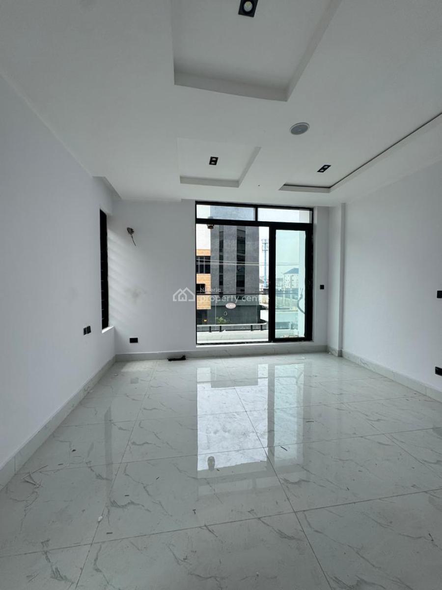 Investment Worthy 2 Bedroom Apartment  with Elevator,gym House, Lekki Phase 1, Lekki Phase 1, Lekki, Lagos, Block of Flats for Sale