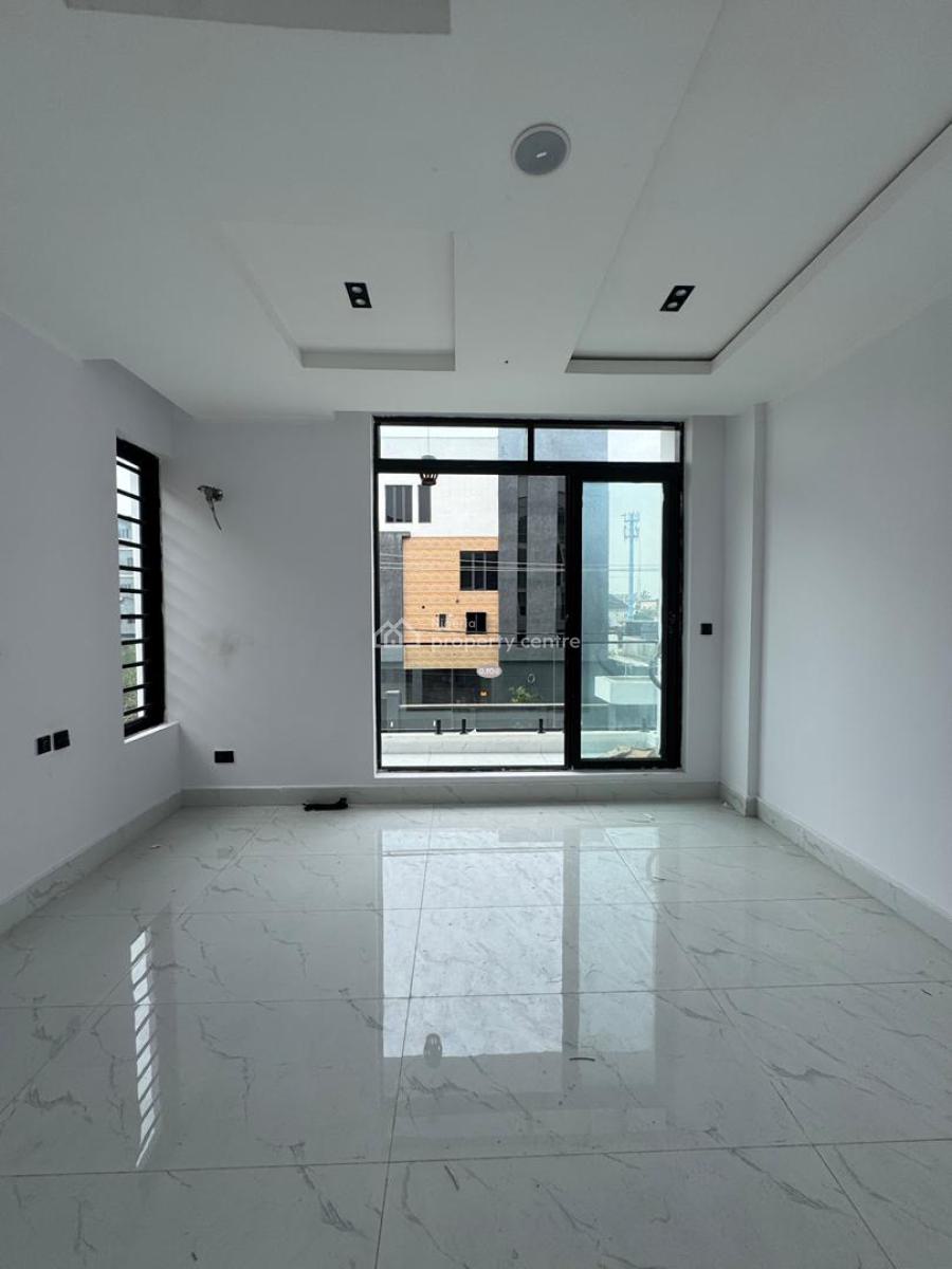 Investment Worthy 2 Bedroom Apartment  with Elevator,gym House, Lekki Phase 1, Lekki Phase 1, Lekki, Lagos, Block of Flats for Sale