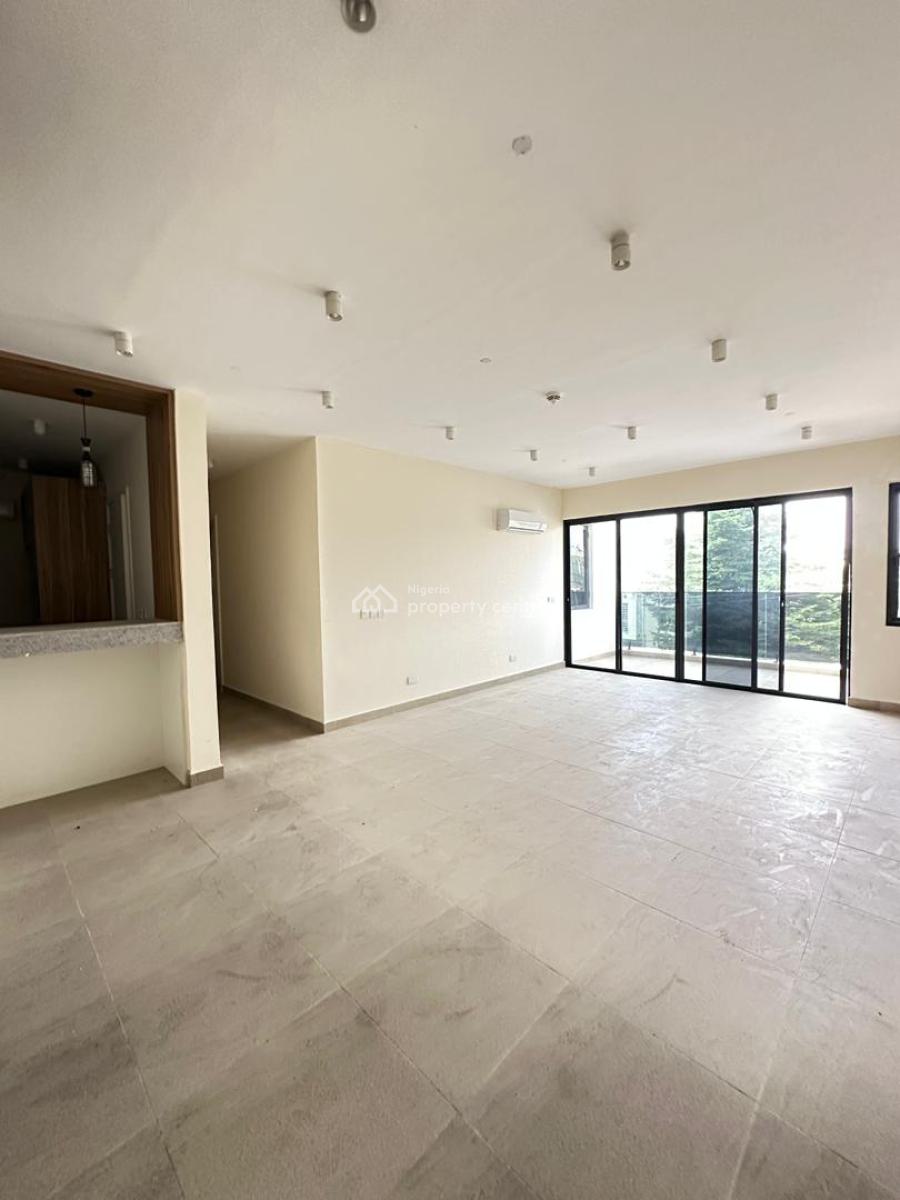 Uniquely-built Luxury Spacious 2 Bedroom Apartment with Pool, Just 1 Unit Available,  Hurry Now!, Lekki Phase 1, Lekki, Lagos, Flat / Apartment for Rent