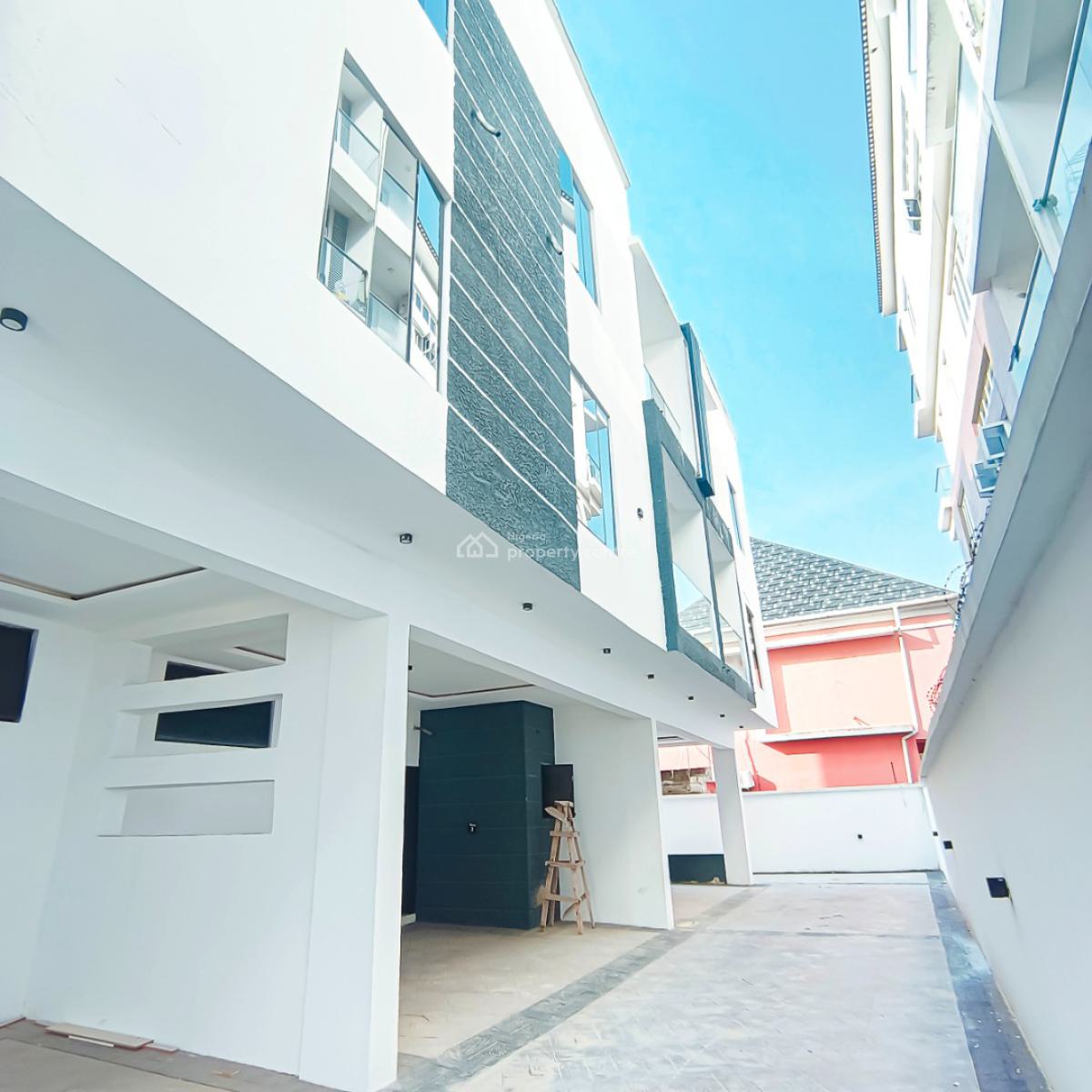 Luxury 4 Bedroom Terrace Duplex, Ilasan, Lekki, Lagos, Terraced Duplex for Sale
