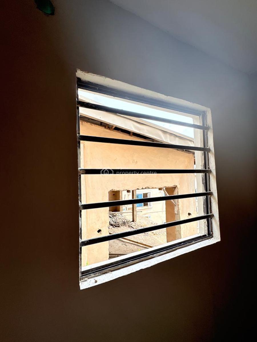 Roverbs Court Affordable Long Lease Apartments, Prime Income Generating Location, Obanikoro, Shomolu, Lagos, Self Contain (single Rooms) for Sale