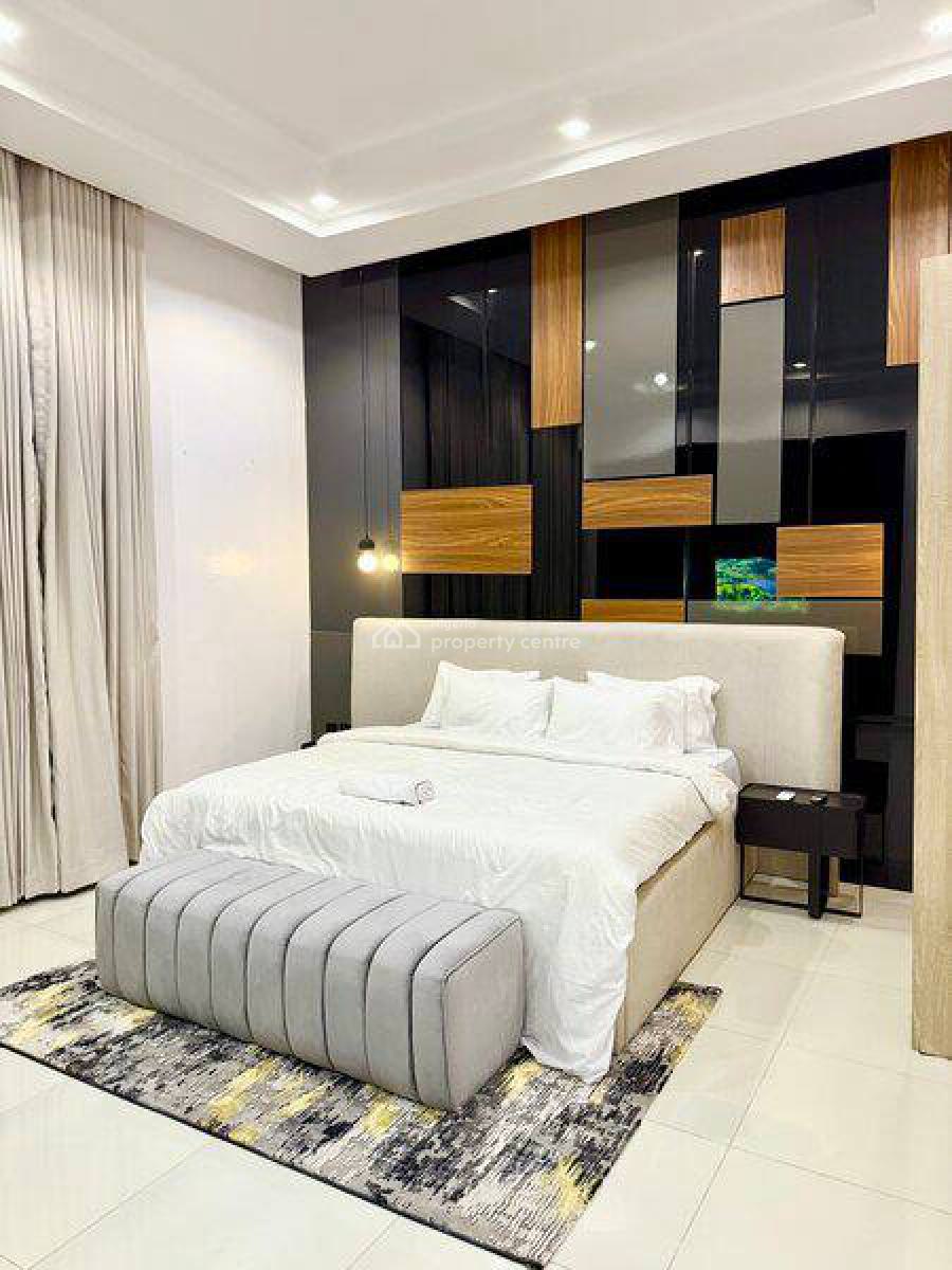 Serviced Apartment  3 Bedroom Airbnb Apartment in Ikate, Tunde Joda Street, Ikate, Lekki, Lagos, Flat / Apartment Short Let