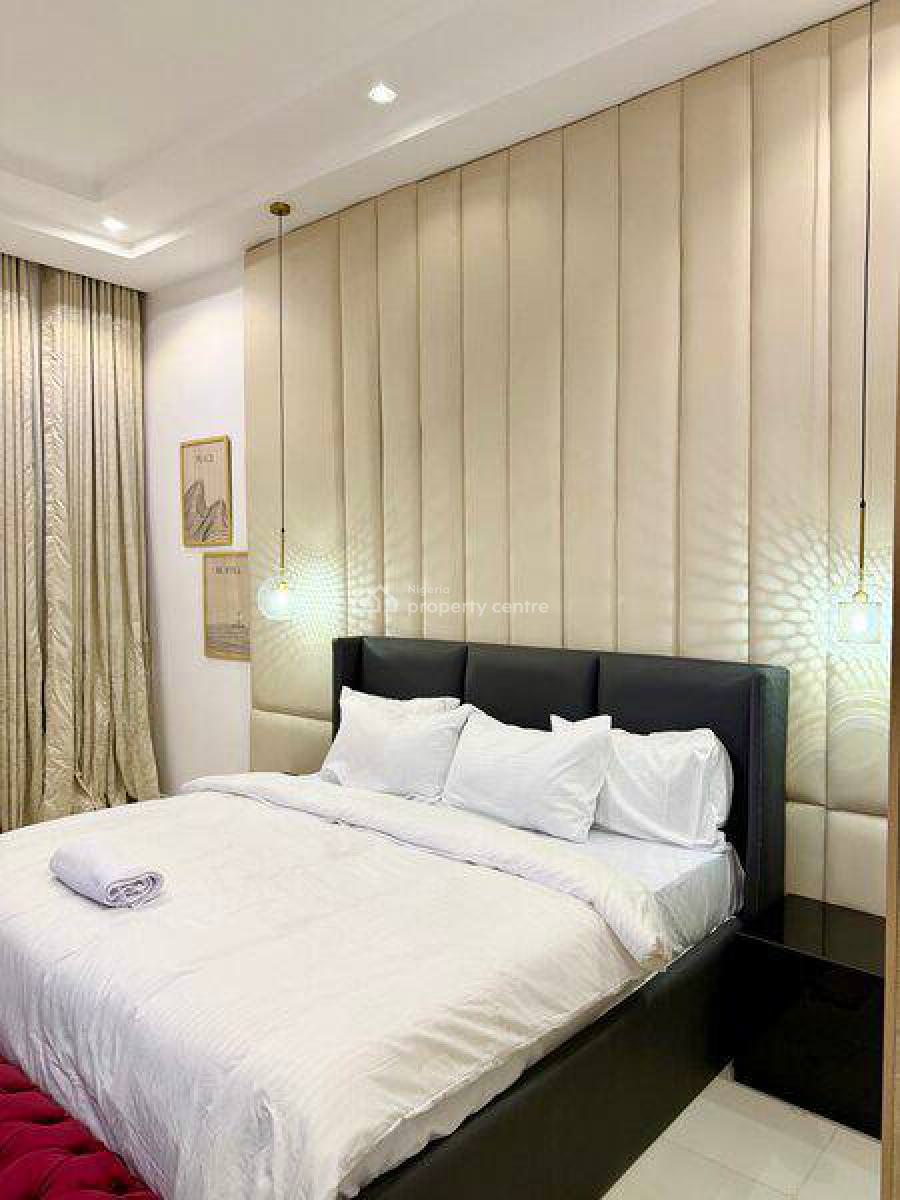 Serviced Apartment  3 Bedroom Airbnb Apartment in Ikate, Tunde Joda Street, Ikate, Lekki, Lagos, Flat / Apartment Short Let