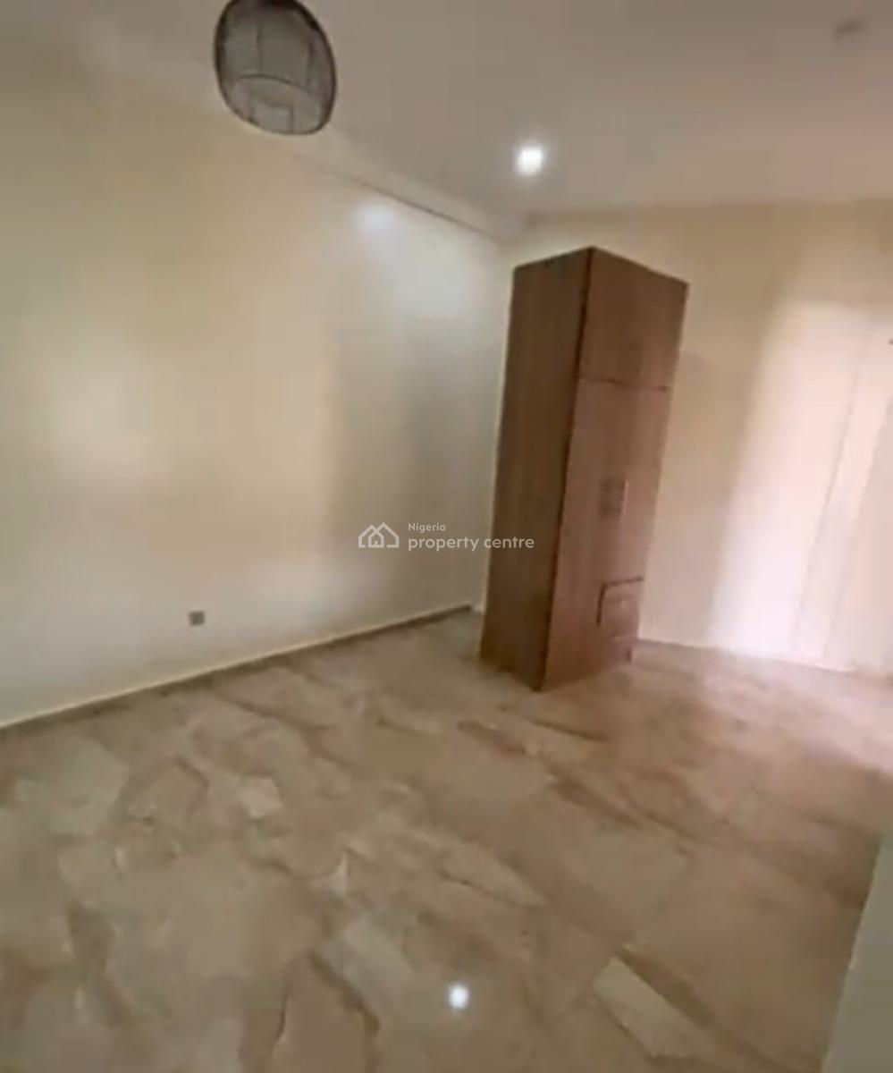 Spacious Downstairs Mini Flat{ Video}, Chevron, Lekki, Lagos, Mini Flat (room and Parlour) for Rent
