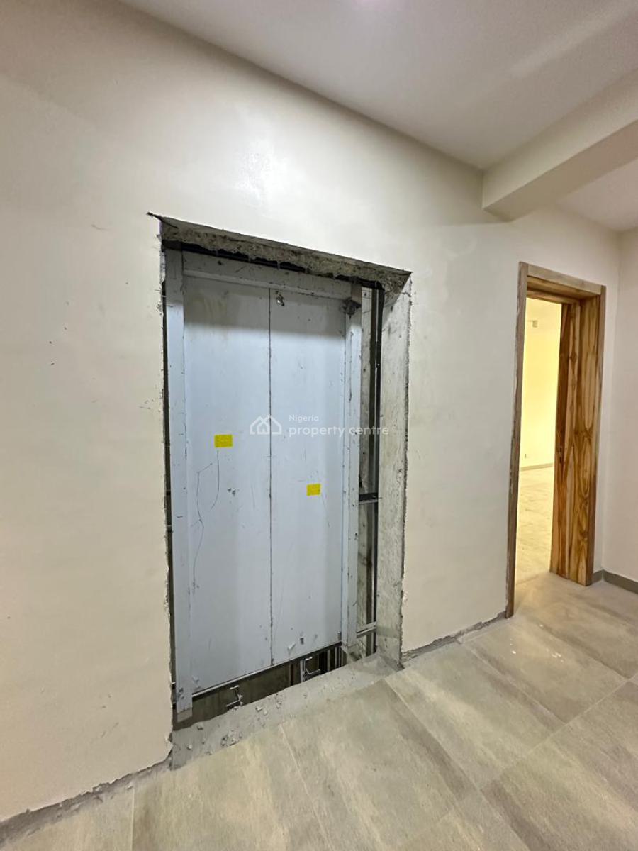 Uniquely-built 2 Bedroom Apartment with Bq, Elevator, Pool,  Ac, Lekki Phase 1, Lekki, Lagos, Flat / Apartment for Sale