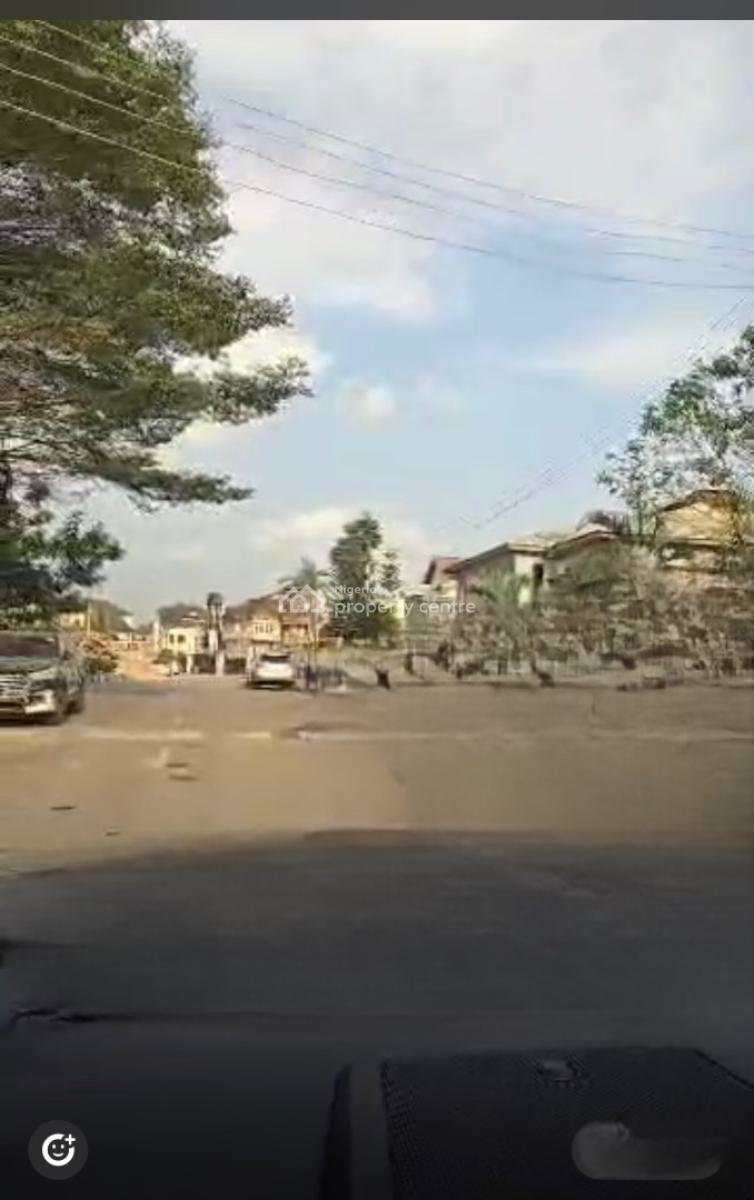 Bare Land  with a Structure Measuring 600 Sqmtrs, Magodo Gra Phase 2, Magodo, Lagos, Residential Land for Sale