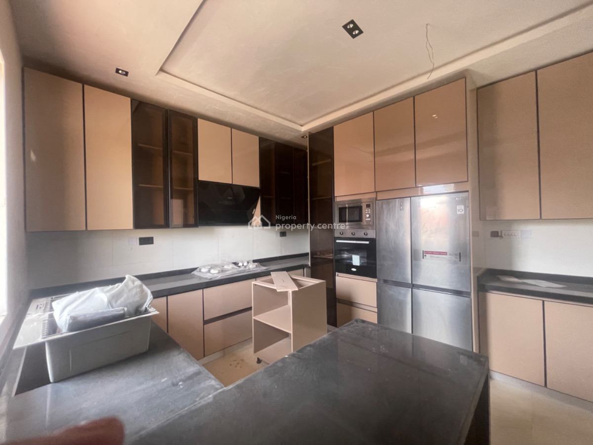 4 Bedroom Spacious Maisonette with a Bq, Maryland Ikeja, Maryland, Lagos, Terraced Duplex for Sale