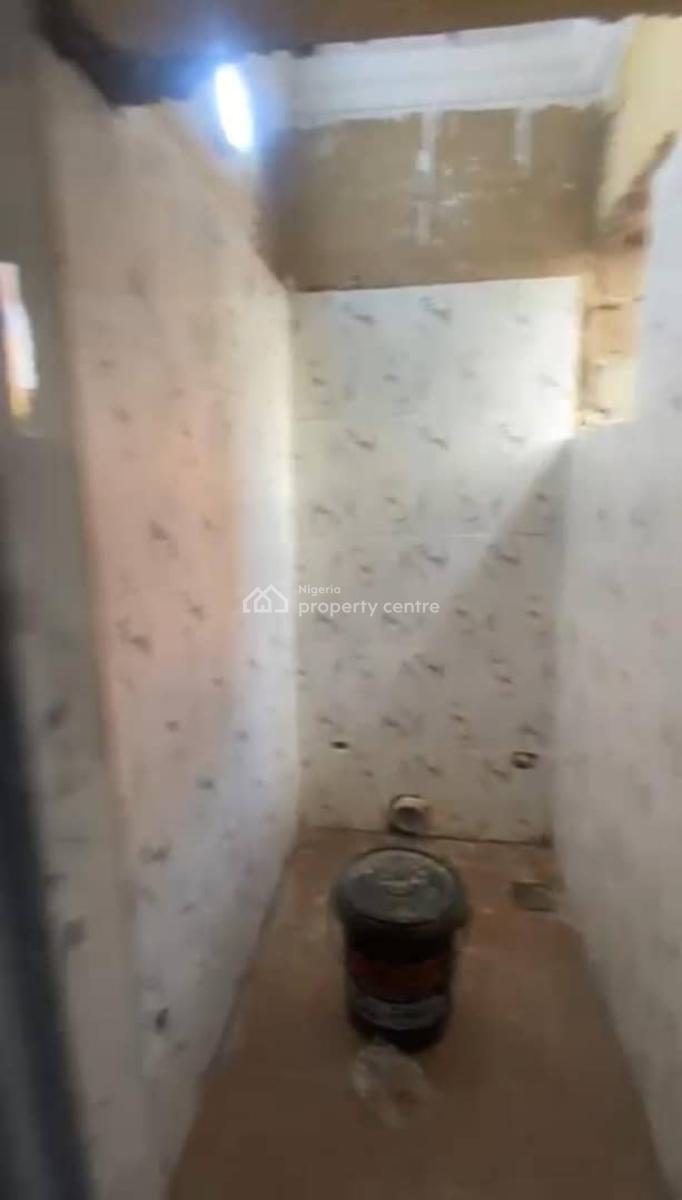 Lovely Sweet Mini Flat, New Garage, Gbagada, Lagos, Mini Flat (room and Parlour) for Rent