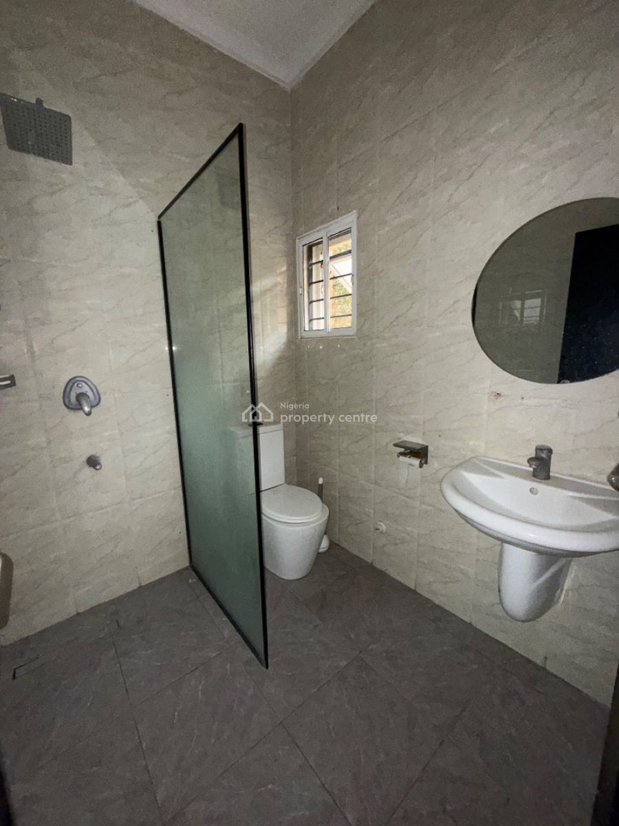 One Bedroom Apartment with Swimming Pool and Gym, Lekki Phase 1, Lekki, Lagos, Flat / Apartment for Rent