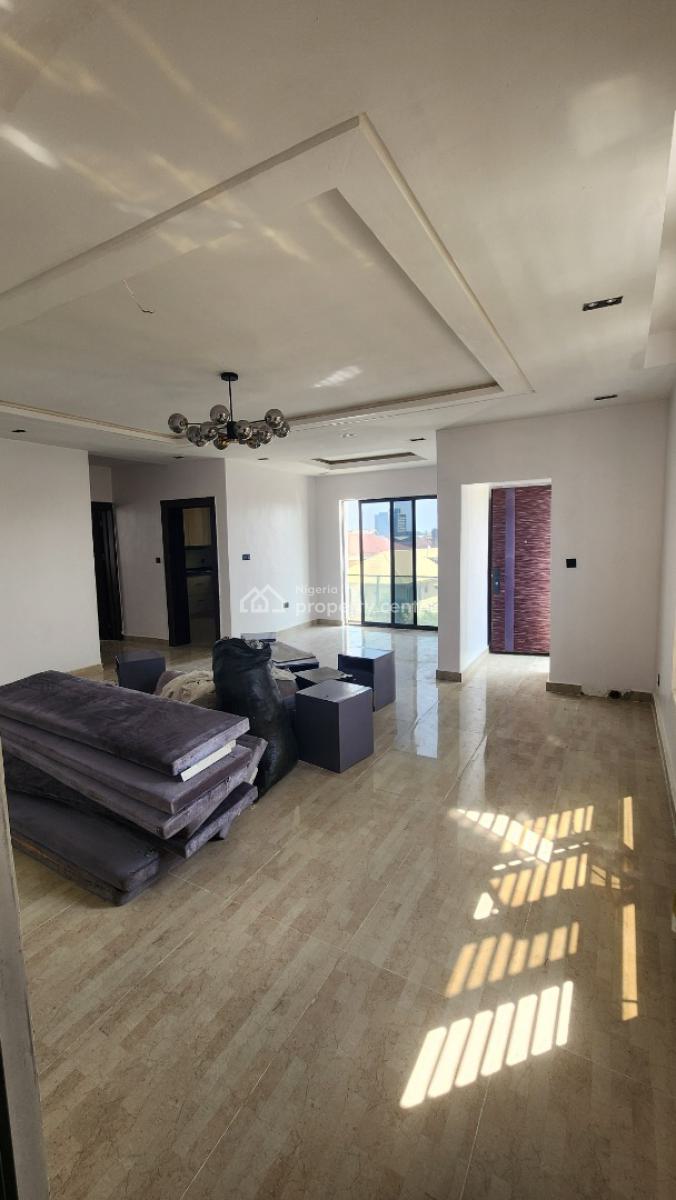 Delightful Exquisite Standard 3 Bedroom Luxury Apartment, Lekki Phase 1, Lekki, Lagos, Flat / Apartment for Rent