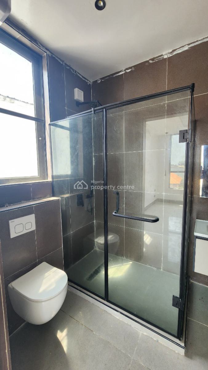 Delightful Exquisite Standard 3 Bedroom Luxury Apartment, Lekki Phase 1, Lekki, Lagos, Flat / Apartment for Rent