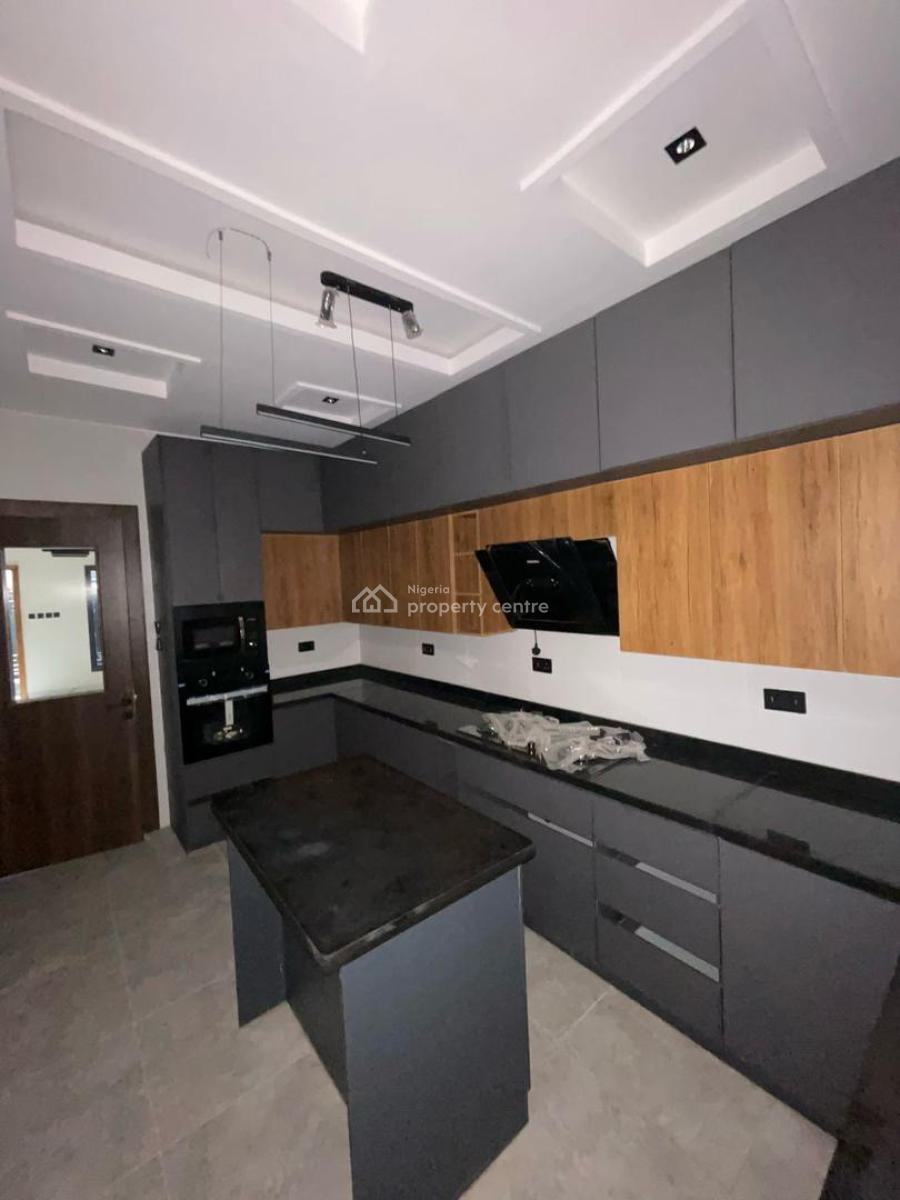 Spaciously Built 4-bedroom Semi Detached Duplex with Bq, Gra Phase 1, Magodo, Lagos, Semi-detached Duplex for Sale