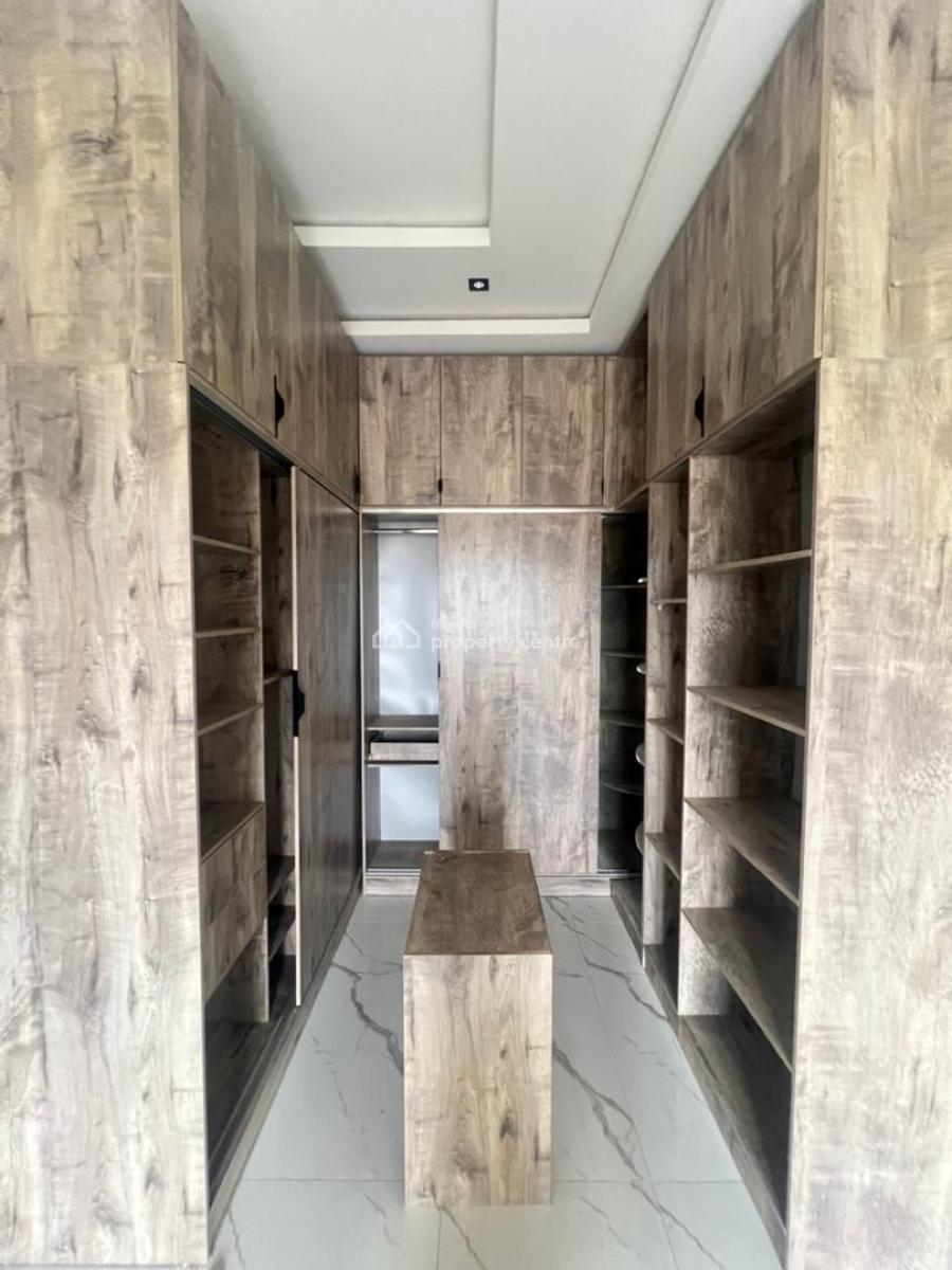 Spaciously Built 4-bedroom Semi Detached Duplex with Bq, Gra Phase 1, Magodo, Lagos, Semi-detached Duplex for Sale