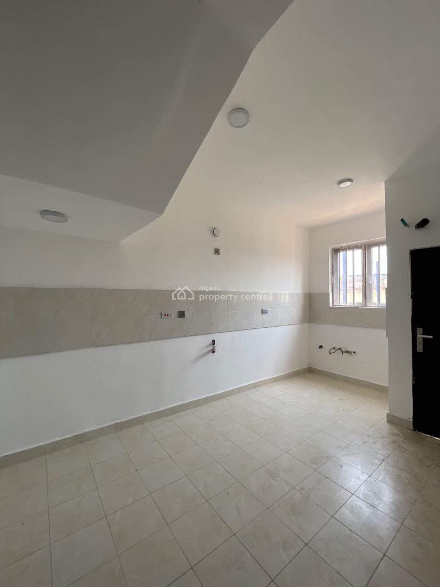 Spacious 4 Bedrooms Terraced Duplex House with a Study Room, Yaba, Lagos, Terraced Duplex for Sale