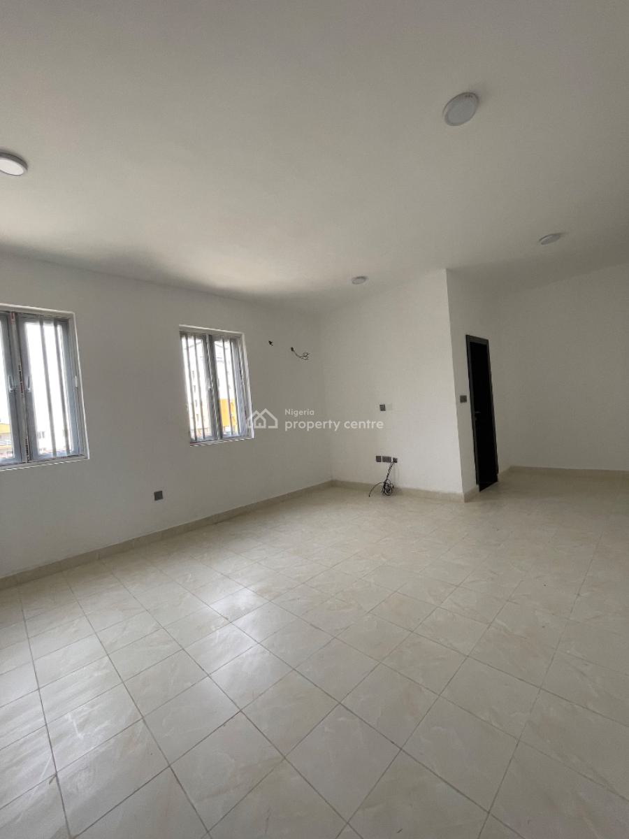 Spacious 4 Bedrooms Terraced Duplex House with a Study Room, Yaba, Lagos, Terraced Duplex for Sale