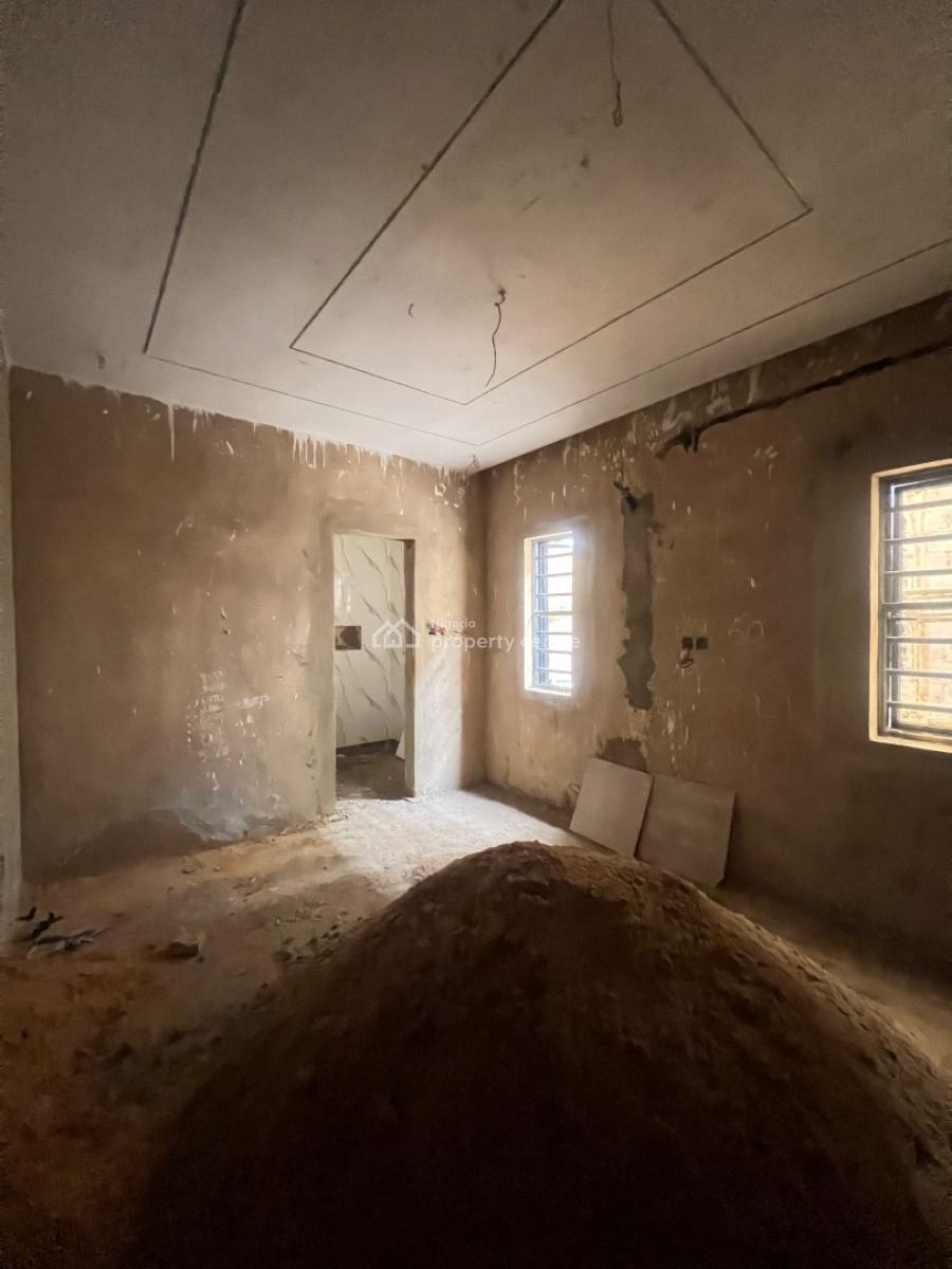 5 Bedrooms Semi Detached -duplex House + Bq, Gra Phase 1, Magodo, Lagos, Semi-detached Duplex for Sale