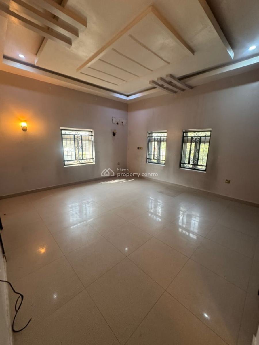 4 Bedroom Semi Detached Duplex (office/, Gwarimpa, Gwarinpa, Abuja, Semi-detached Duplex for Rent