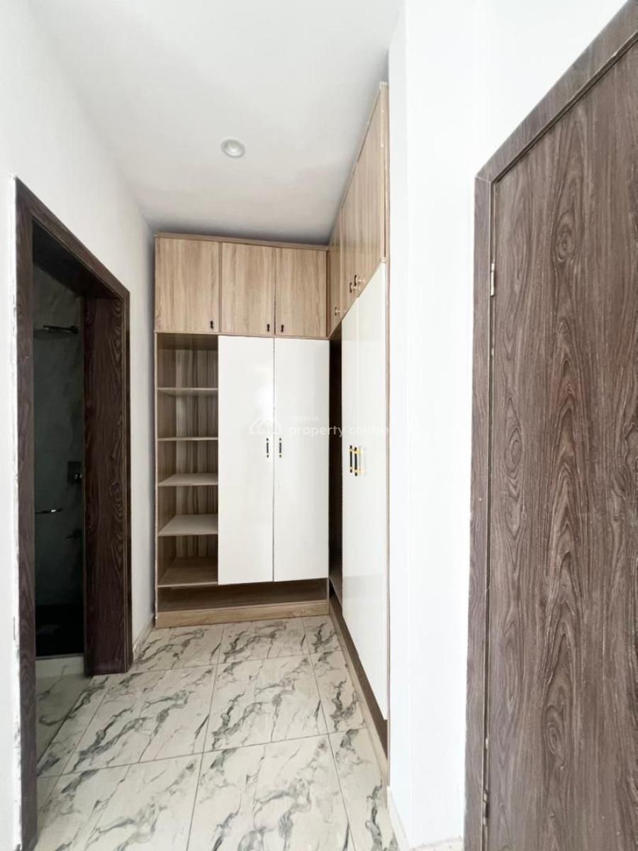 Exceptional 4bedroom with Bq, Ikota, Lekki, Lagos, Semi-detached Duplex for Sale