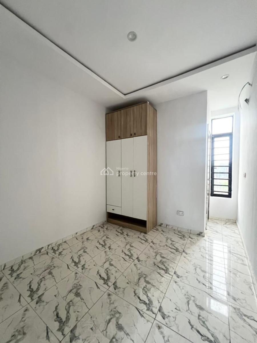 Exceptional 4bedroom with Bq, Ikota, Lekki, Lagos, Semi-detached Duplex for Sale