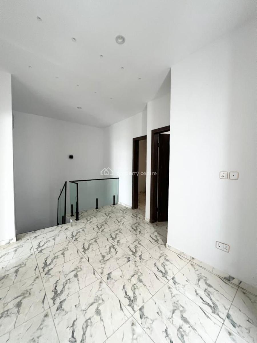 Exceptional 4bedroom with Bq, Ikota, Lekki, Lagos, Semi-detached Duplex for Sale