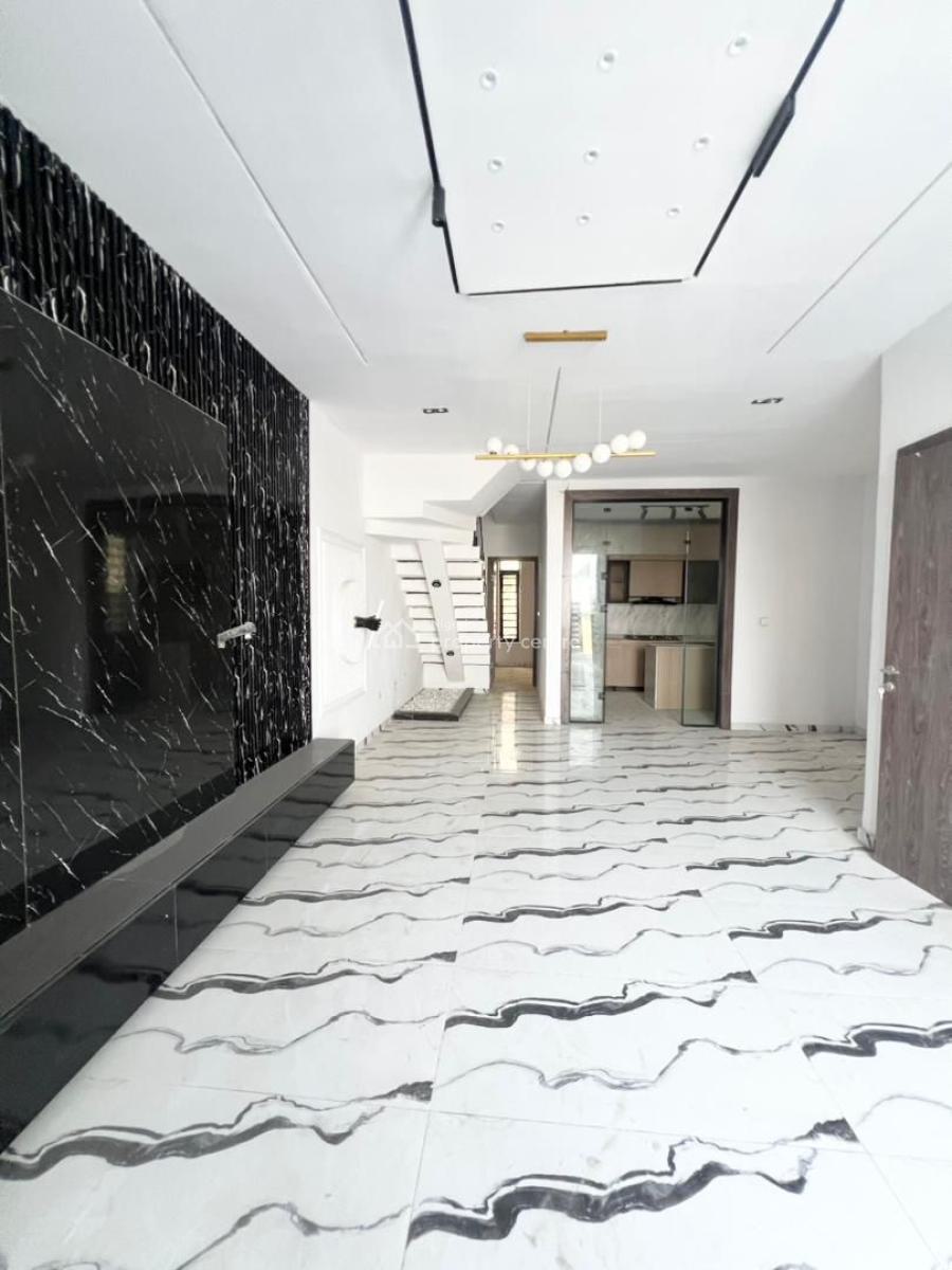 Exceptional 4bedroom with Bq, Ikota, Lekki, Lagos, Semi-detached Duplex for Sale